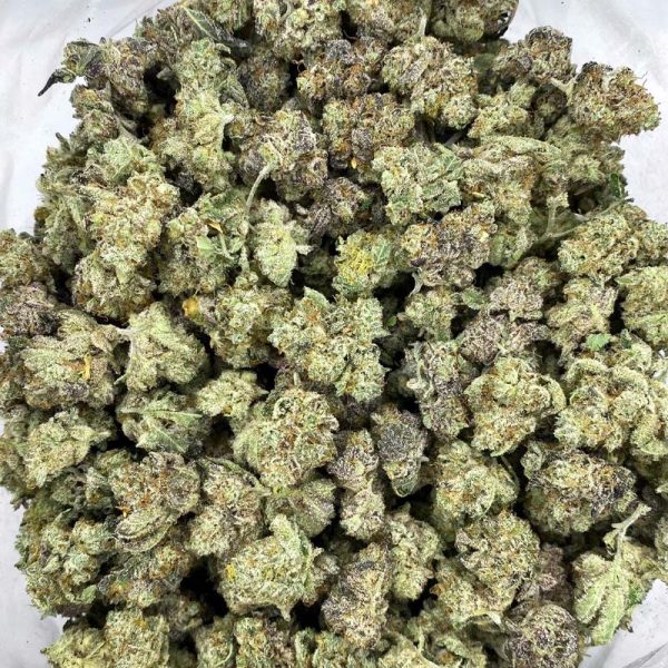 Purple Space Cookies is a famous British Columbia sativa strain that offers smokers a pleasant and uplifting cerebral experience.