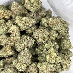 Buy potent grease monkey weed from an online dispensary in Canada