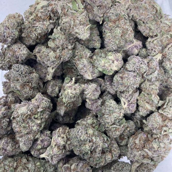 Double Gush Mint is a sativa dominant strain that's loved for its floral taste and energizing high.